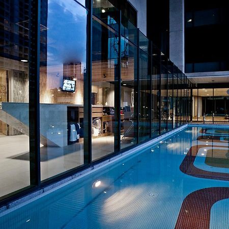 Gtower Hotel Kuala Lumpur Eksteriør bilde The pool at the hotel