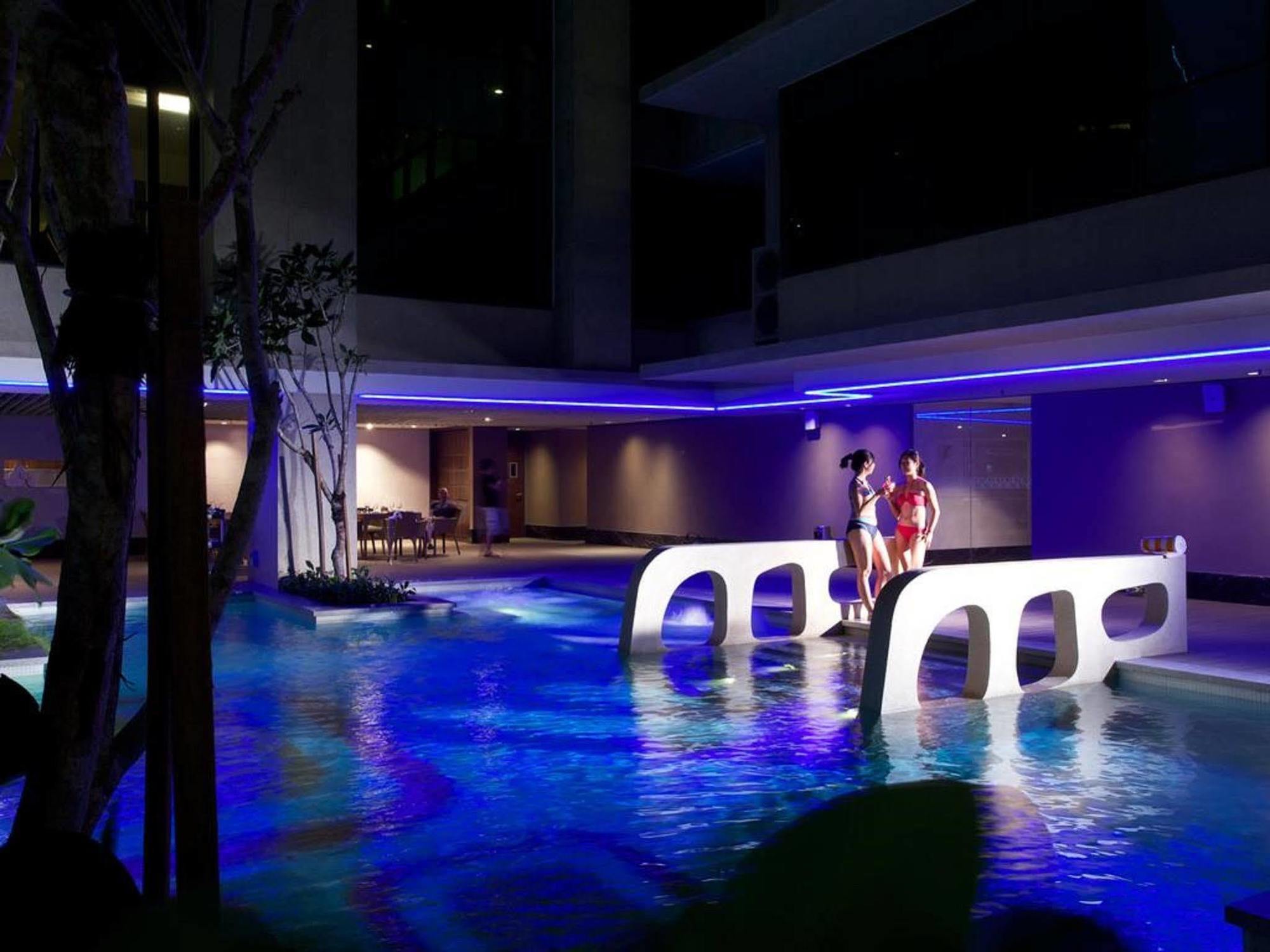 Gtower Hotel Kuala Lumpur Eksteriør bilde The pool at the hotel