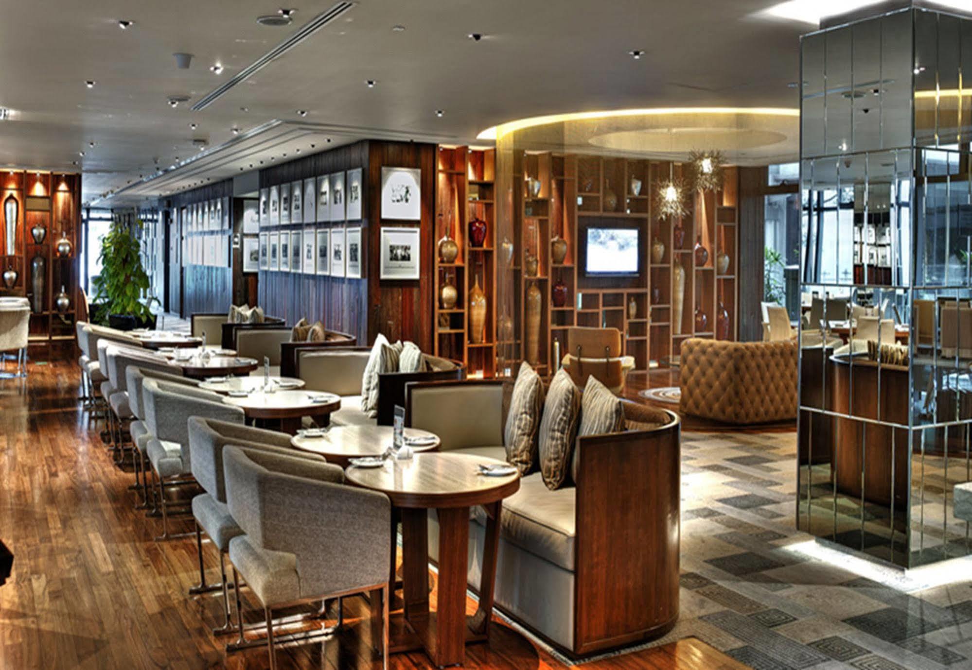 Gtower Hotel Kuala Lumpur Eksteriør bilde The interior of the lounge