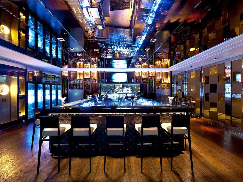 Gtower Hotel Kuala Lumpur Eksteriør bilde The bar at the 101 bar